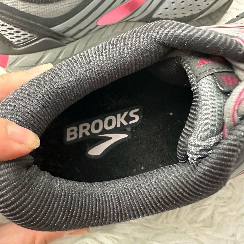 Brooks Ariel 18 Gray Pink Running Shoes Athletic Sneakers Women’s Size 10.5 M - Picture 7 of 10